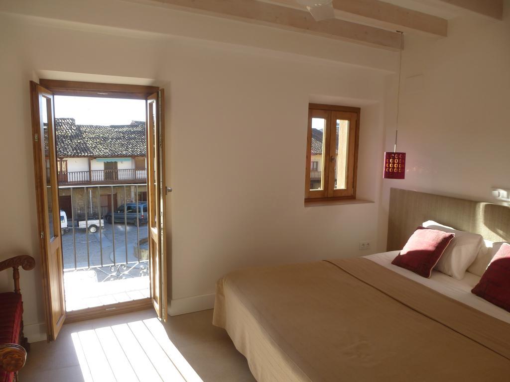 Apartamentos Rurales Entre Fuentes كواكوس دي يستي المظهر الخارجي الصورة