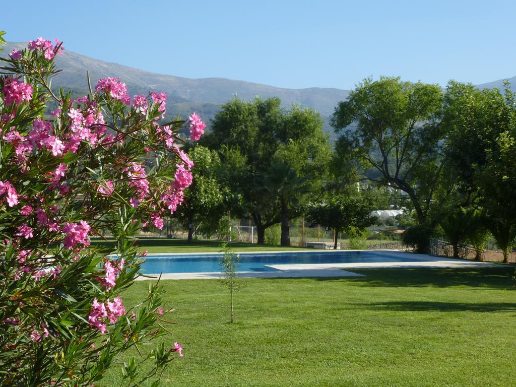 Apartamentos Rurales Entre Fuentes كواكوس دي يستي المظهر الخارجي الصورة